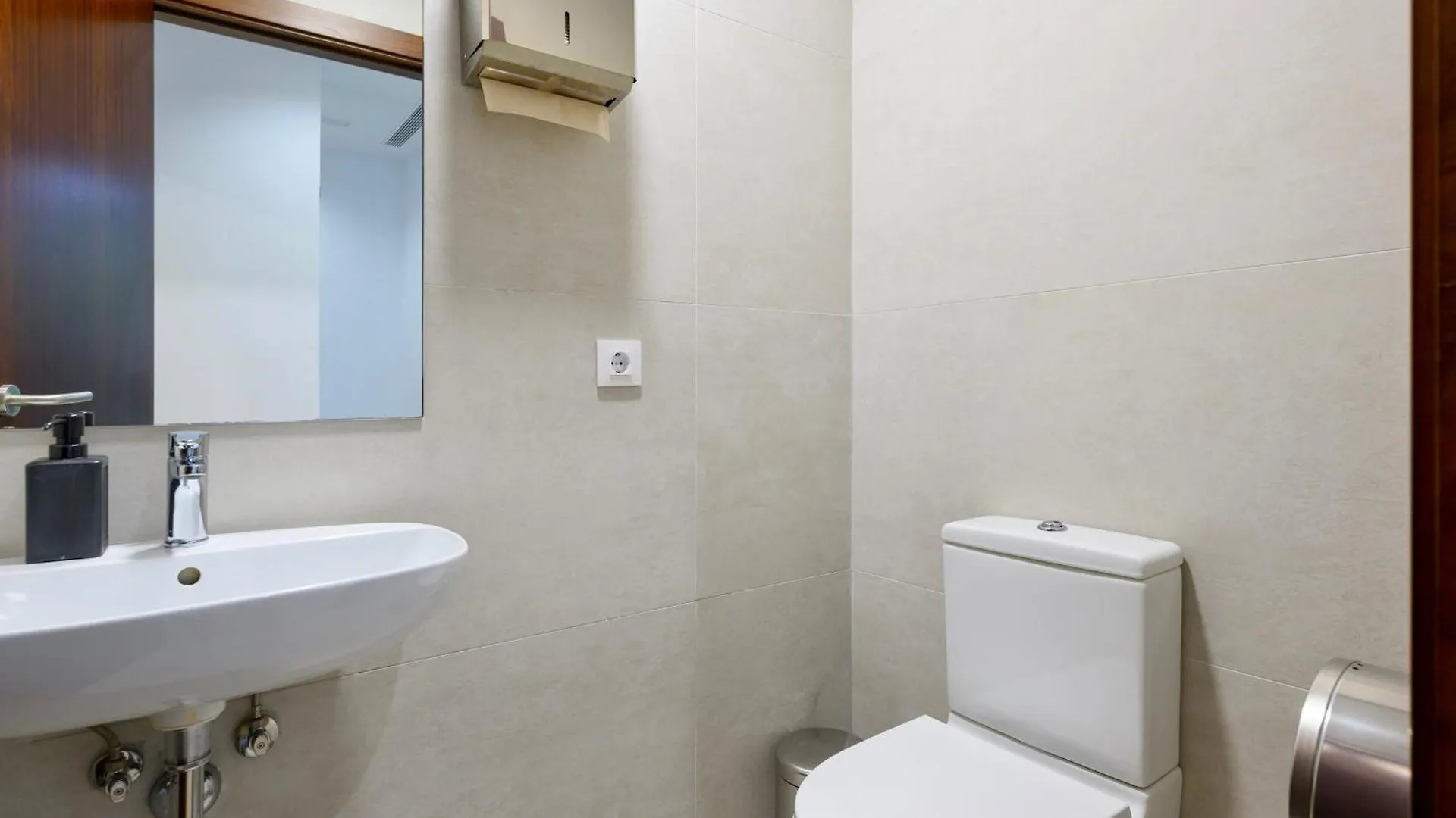 Hotel Emete & Coworking By Airnest Las Palmas de Gran Canaria 3*,